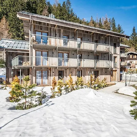 Badi Argentiere - By Emerald * Chamonix